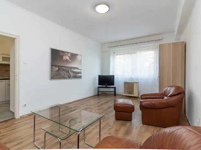 Kiadó lakás Budapest IX. kerület, József Attila lakótelep 40 nm