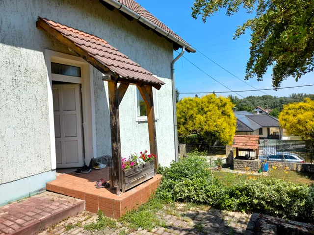 Eladó ház Dunabogdány 214 nm