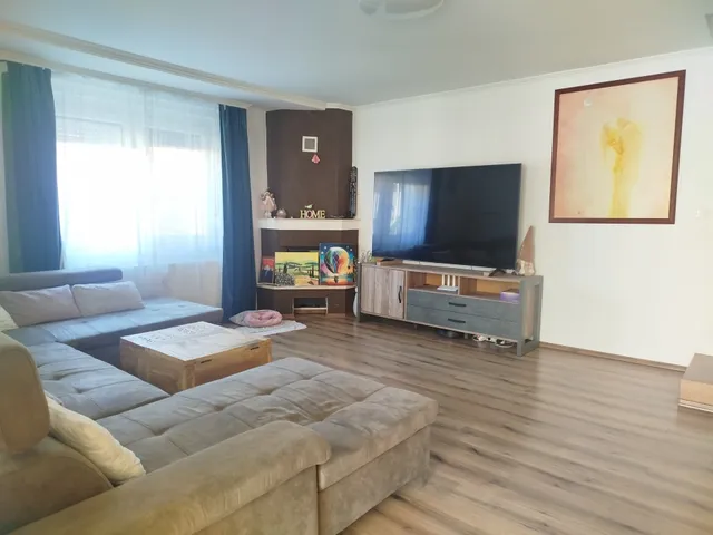 Eladó ház Győr, Révfalu 106 nm