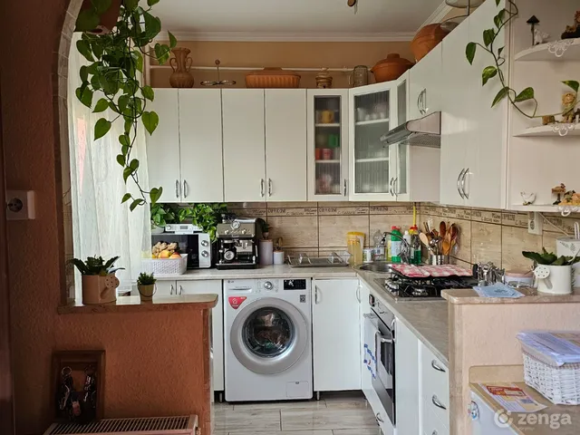 Eladó lakás Budapest X. kerület 70 nm
