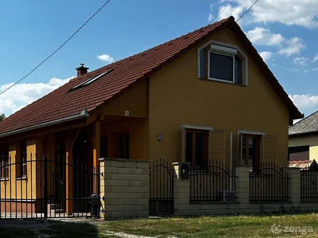 Eladó ház Kaposvár, Toponár 130 nm