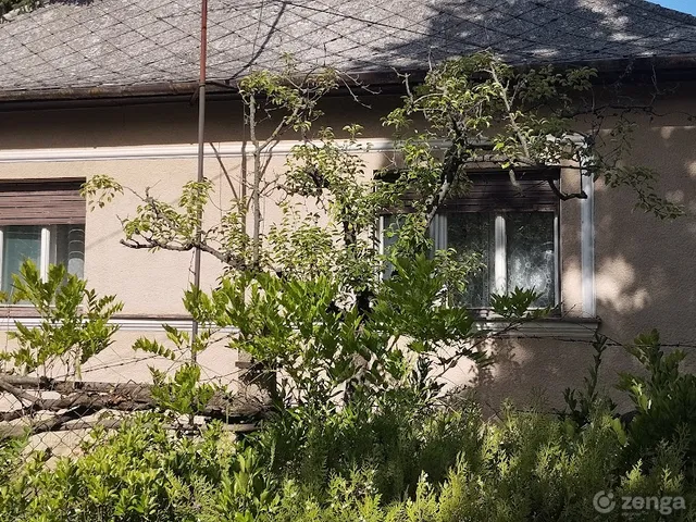 Eladó telek Debrecen, Hatvan utcai kert 884 nm