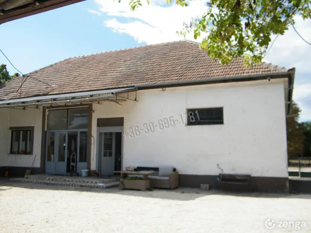 Eladó ház Dömsöd 200 nm