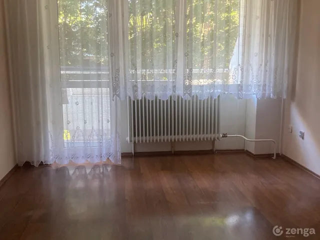 Eladó lakás Veszprém 37 nm