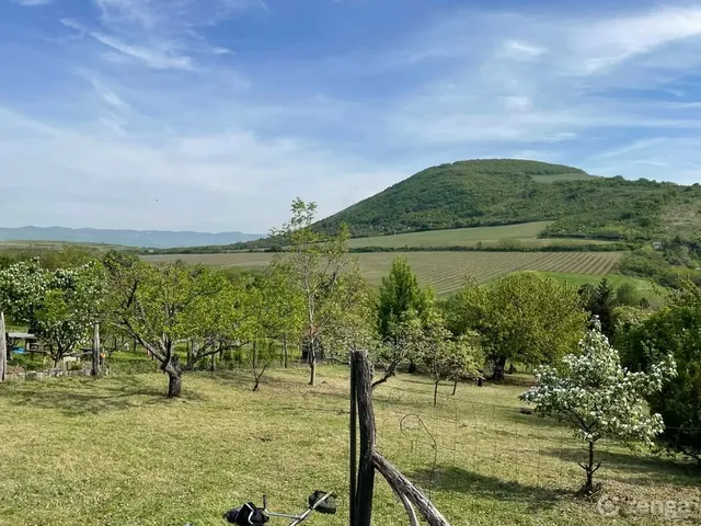 Eladó telek Eger, Vécseyvölgy 905 nm