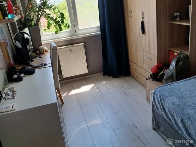 Eladó lakás Szeged, Makkosház, Lomnici utca 71 nm