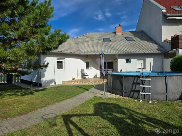 Eladó ház Kozármisleny 98 nm