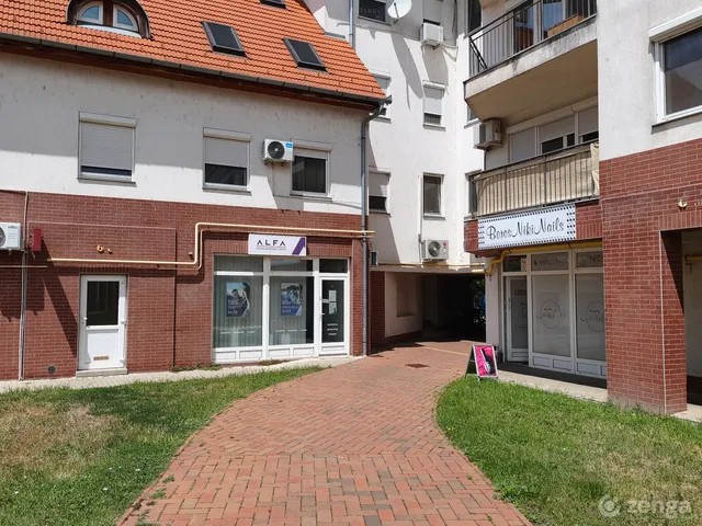 Eladó lakás Szentes, Horváth Mihály utca 48 nm