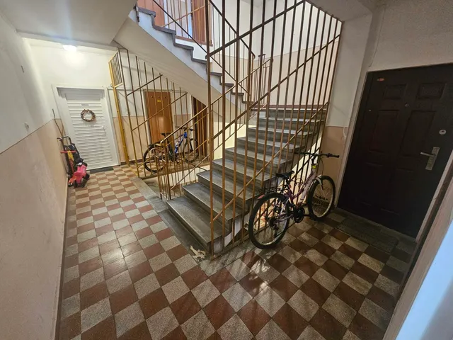 Eladó lakás Budapest XVI. kerület, Sashalom 33 nm