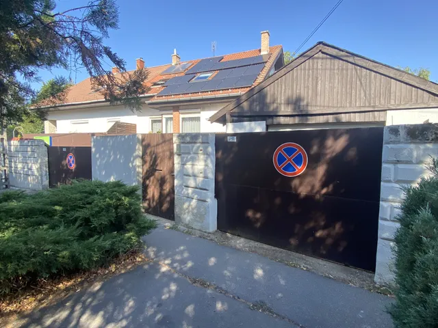 Eladó ház Budapest XVI. kerület, Árpádföld 132 nm