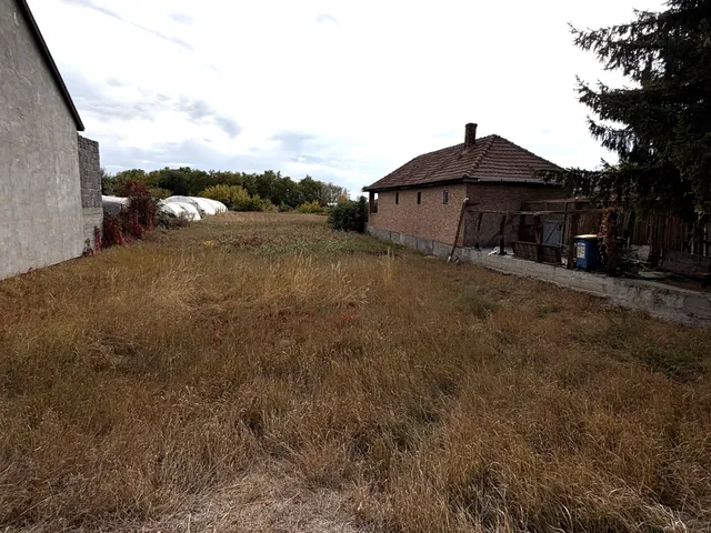 Eladó telek Hatvan, Óhatvan 2145 nm