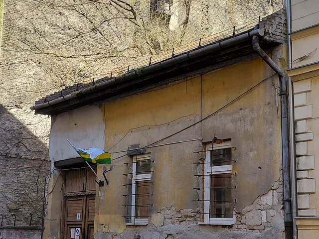 Eladó kereskedelmi és ipari ingatlan Budapest VIII. kerület, Magdolnanegyed, Kis Fuvaros u. 6. 456 nm