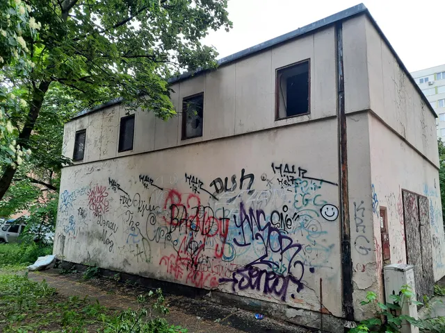 Eladó kereskedelmi és ipari ingatlan Budapest XIV. kerület, Nagyzugló, Ormos utca 43 nm
