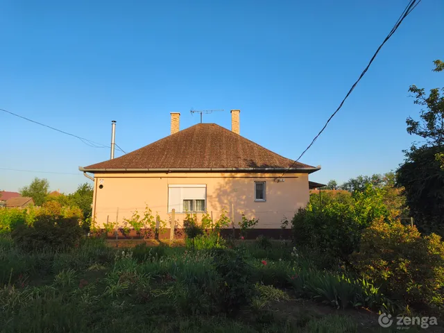 Eladó ház Derecske 110 nm