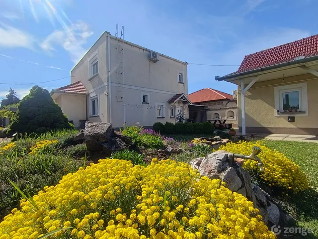 Eladó ház Martfű 128 nm