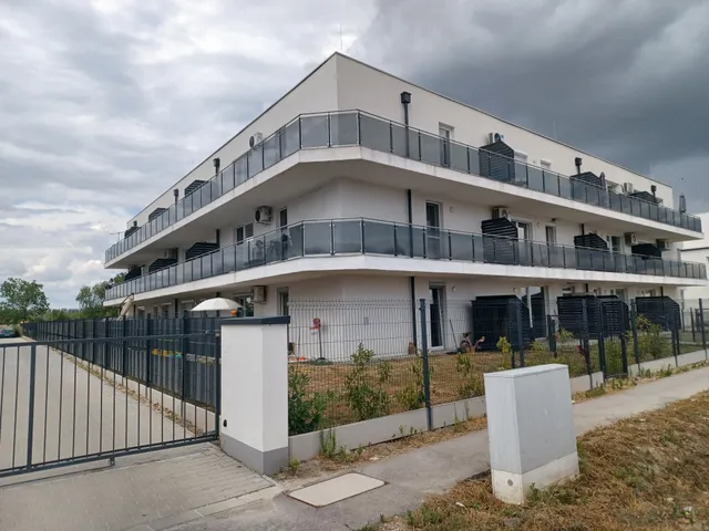 Eladó lakás Vámosszabadi 60 nm