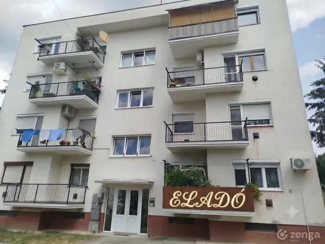Eladó lakás Petőfibánya 48 nm