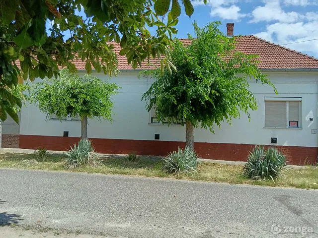 Eladó ház Gyula, Újváros 89 nm