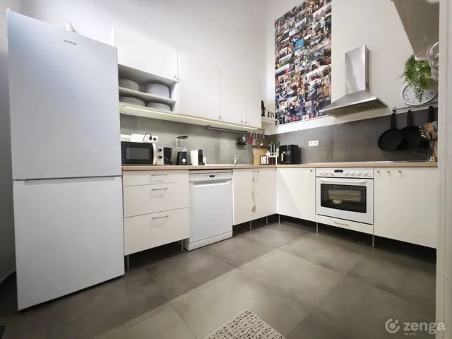 Eladó lakás Budapest VIII. kerület, Kerepesdűlő, Baross tér 9. 36 nm