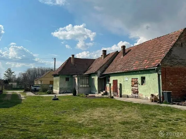 Eladó ház Mohács, Sárhát 100 nm