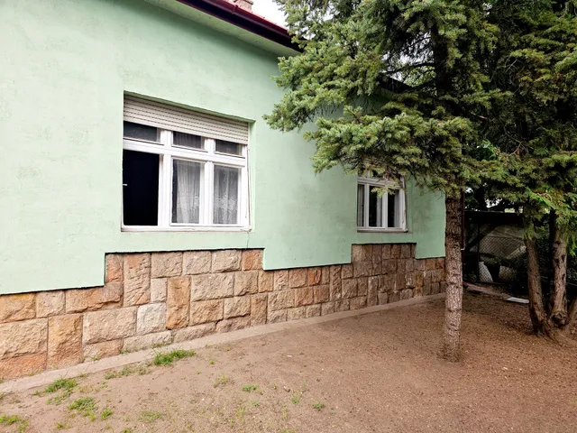 Eladó ház Budapest XVIII. kerület, Szatmárnémeti utca 14 90 nm