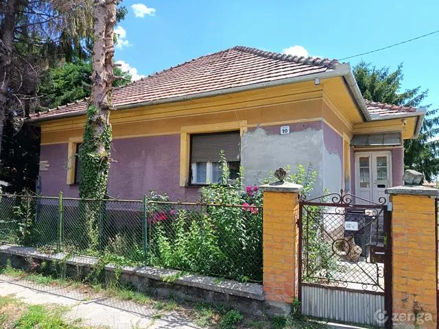 Eladó ház Szentistván 120 nm