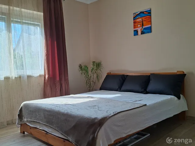 Eladó ház Dunakeszi, Alag 98 nm