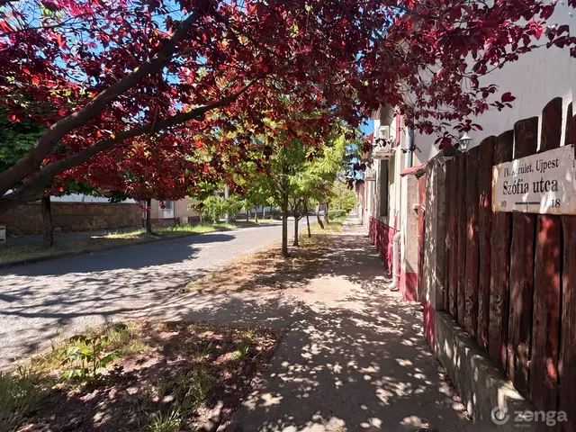 Eladó ház Budapest IV. kerület, Istvántelek 180 nm