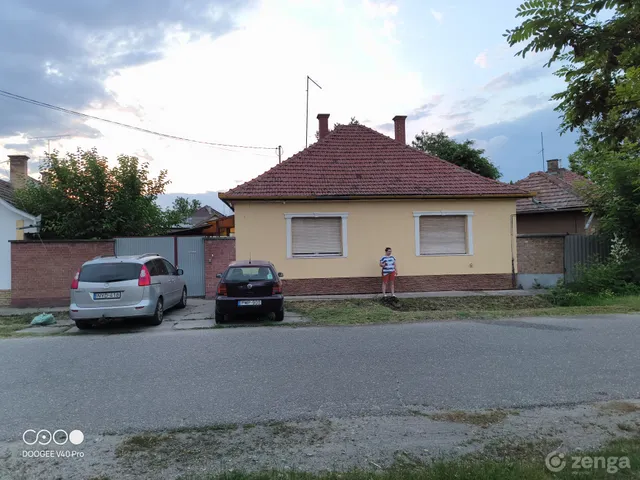 Eladó ház Cegléd 96 nm