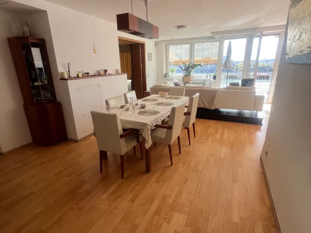 Eladó lakás Budapest IX. kerület, Középső Ferencváros 117 nm