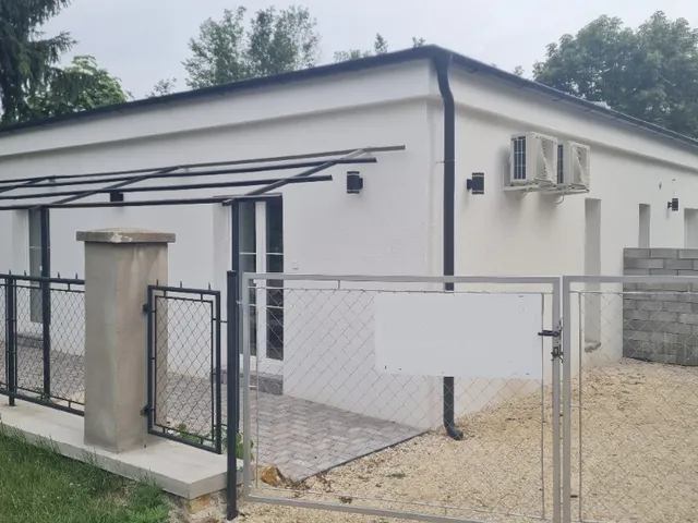 Eladó ház Gárdony, Gárdonyfürdő, Kemény Zsigmond 36 83 nm
