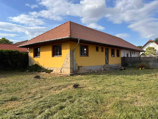 Eladó ház Kartal 68 nm