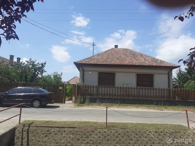 Eladó ház Dány 100 nm