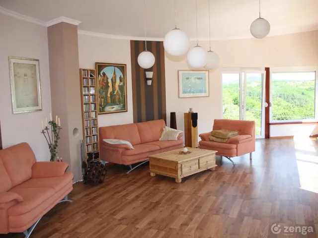 Eladó mezőgazdasági ingatlan Salgótarján, Baglyasalja 150 nm