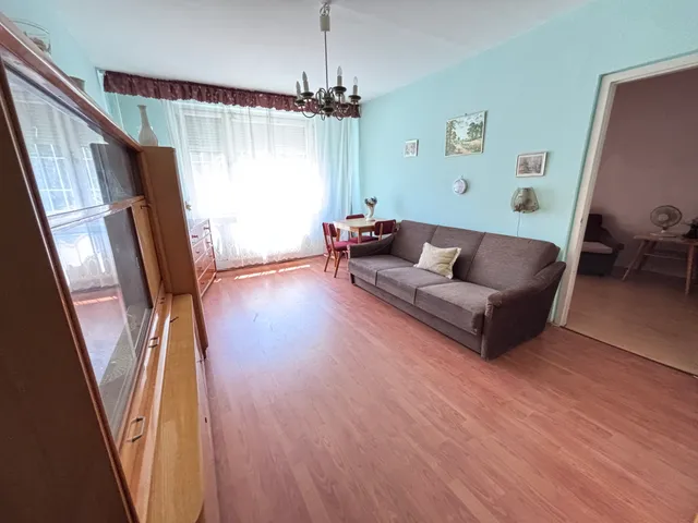 Eladó lakás Budapest XV. kerület, Újpalota, Drégelyvár utca 61 nm