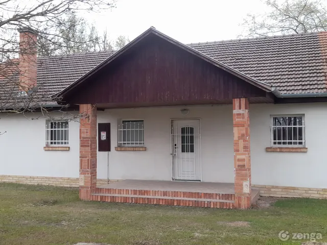 Eladó ház Bugac-Felsőmonostor 120 nm