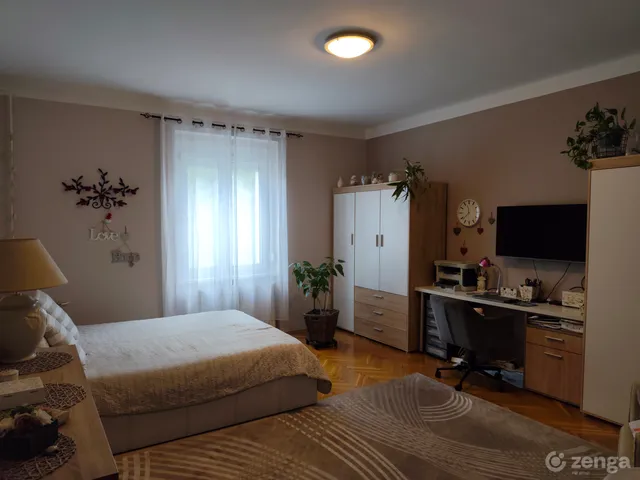 Eladó lakás Szekszárd, Alsóváros 60 nm