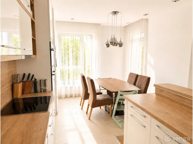 Eladó lakás Budapest XI. kerület, Sasad-Sashegy XI. ker., 5 75 nm
