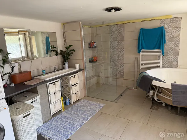 Eladó ház Algyő 98 nm