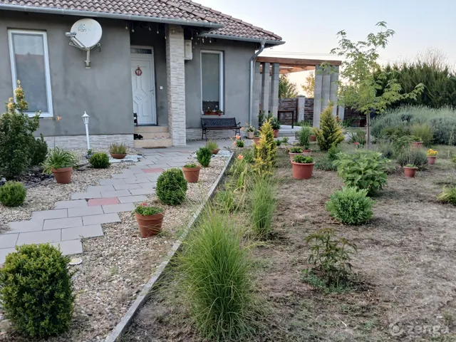 Eladó ház Kecskemét 89 nm