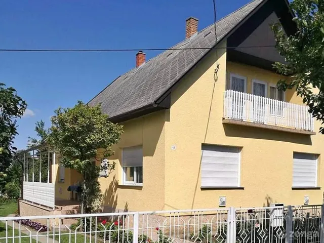 Eladó ház Balatonboglár 98 nm