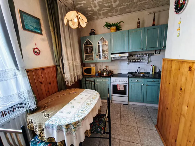 Eladó lakás Dombóvár, Bezerédj 20. 62 nm