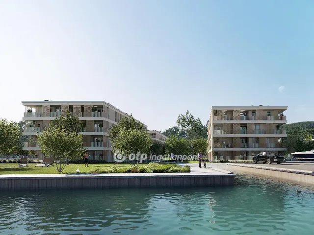 Eladó lakás Balatonfüred 92 nm