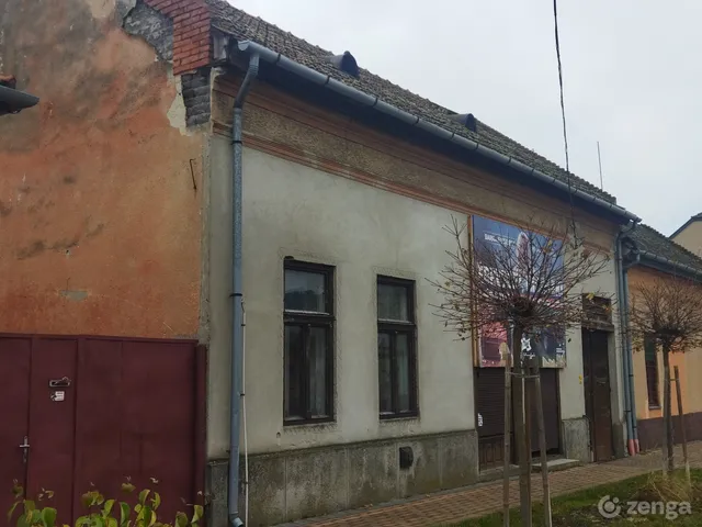 Eladó ház Kistelek 200 nm
