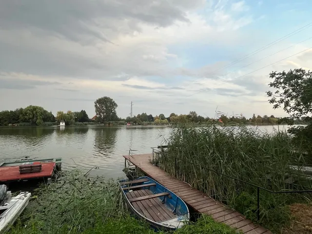 Eladó nyaraló Ráckeve, Kerekzátony-sziget 53 nm