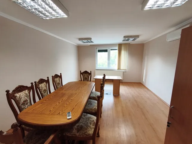 Eladó ház Debrecen, Józsa 266 nm