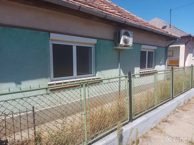 Eladó ház Ercsi 56 nm