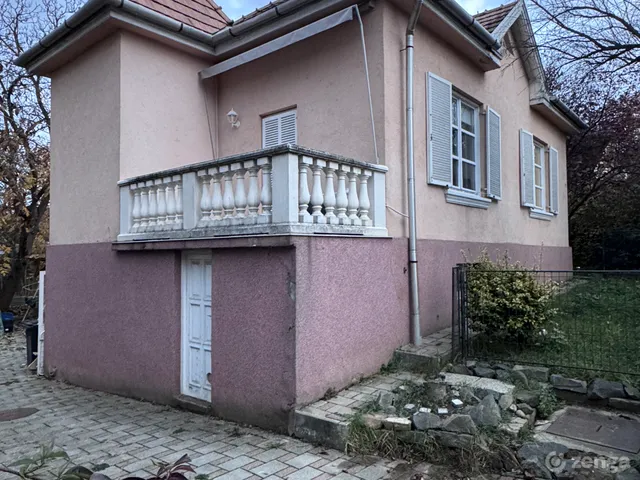 Eladó ház Salgótarján, Rokkanttelep, Hargita körút 4. 80 nm