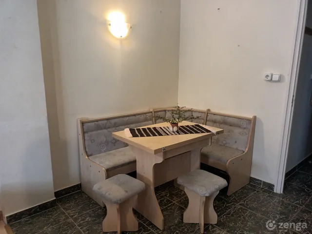 Kiadó lakás Szeged, Belváros 25 nm