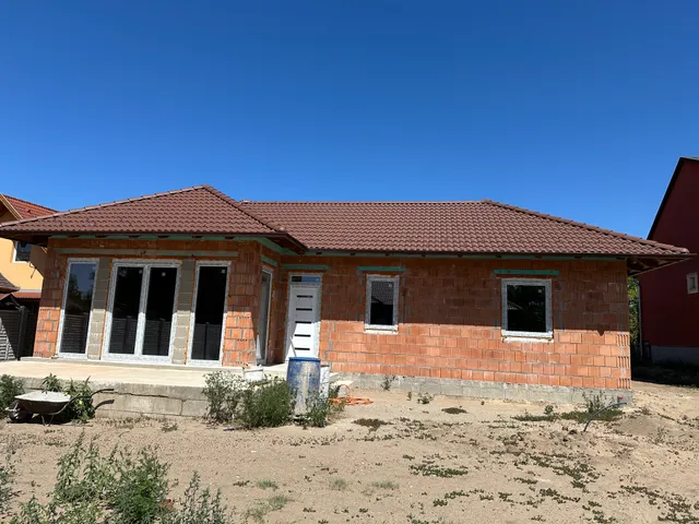 Eladó ház Vácrátót 85 nm